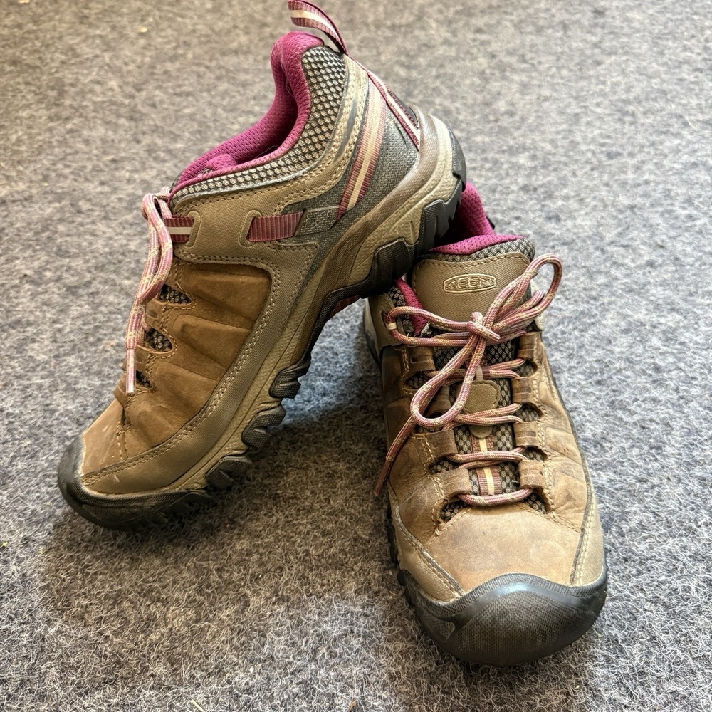 Keen Targhee III Waterproof Hiking Shoes Weiss/Boysenberry